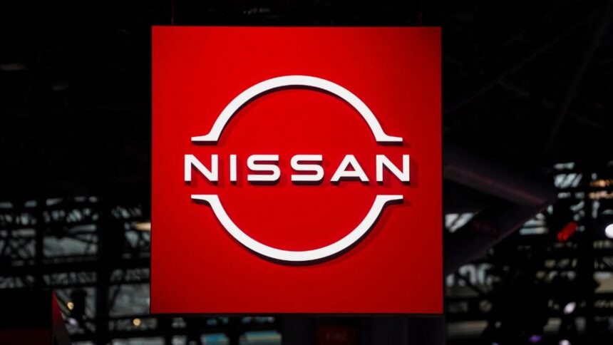 Em novembro, a Nissan revelou um plano de reestruturação que incluía o corte de 9.000 empregos • REUTERS/David Dee Delgado
